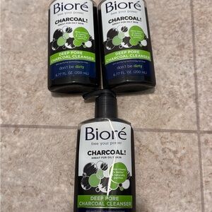 Biore Deep Pore Charcoal Cleanser